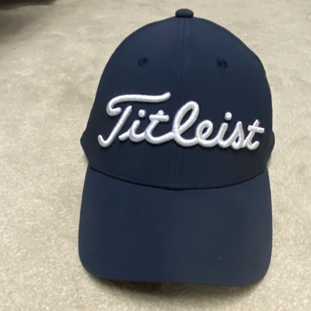 Titliest Golf Hat